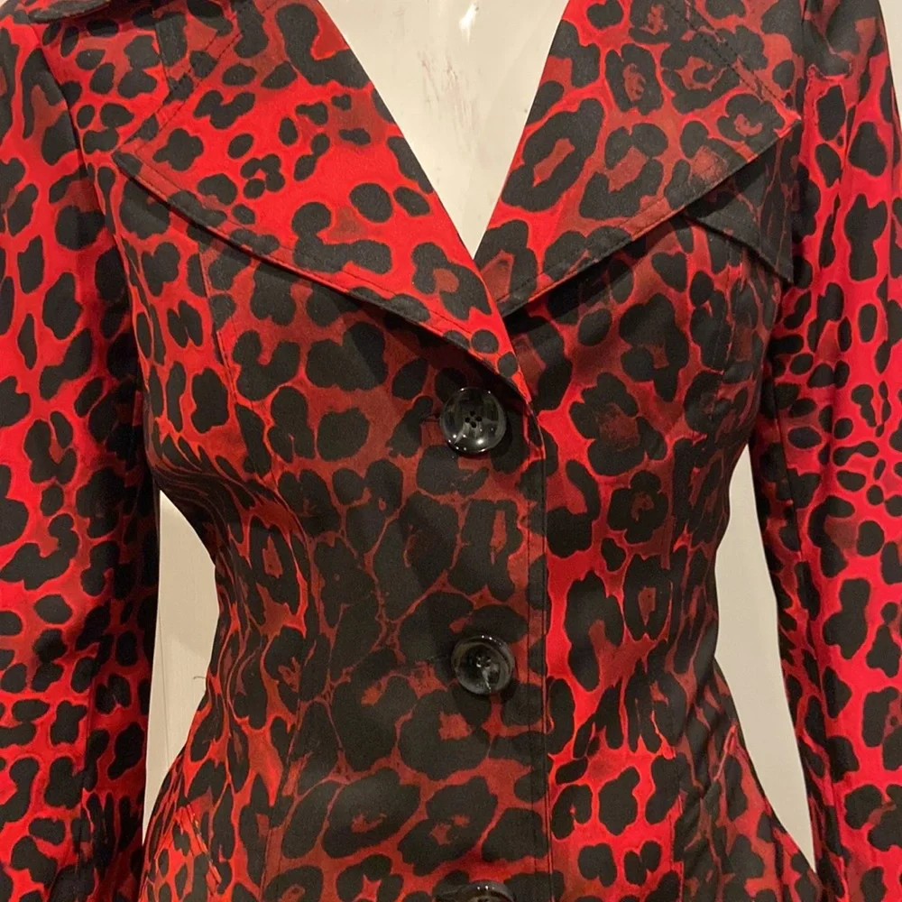 EUC Caché red leopard trench_4